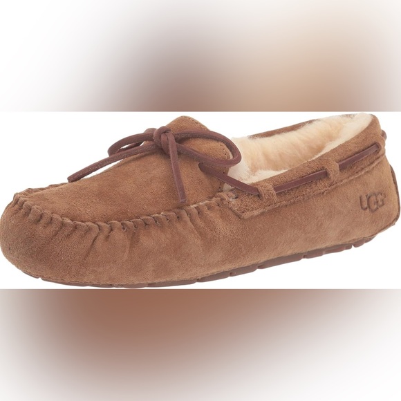 UGG Shoes - Ugg Australia Dakota Moccasin